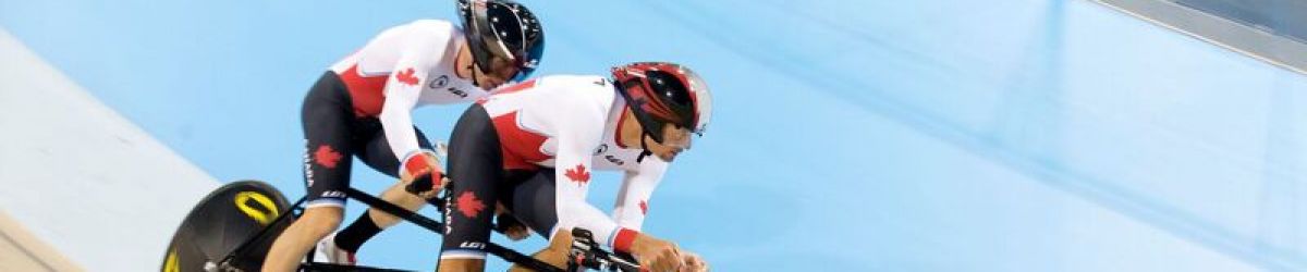 L’athlète en vélo-tandem québécois Daniel Chalifour et son pilote Photo : Cyclisme Canada