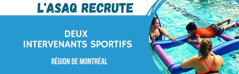 L’ASAQ recrute deux intervenants sportifs. Région de Montréal. Photo : Programme DSPM Montréal-Natation. Un jeune est dans la piscine accompagné des deux intervenantes sportives.